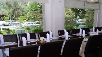 رستوران هتل اسپادانا اصفهان