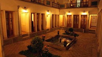نمای هتل طلوع خورشید اصفهان