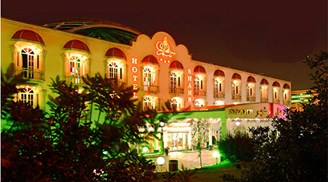 نمای هتل شهر تهران