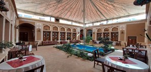 فضای هتل رویای قدیم یزد