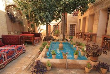 اقامتگاه های بومگردی شیراز